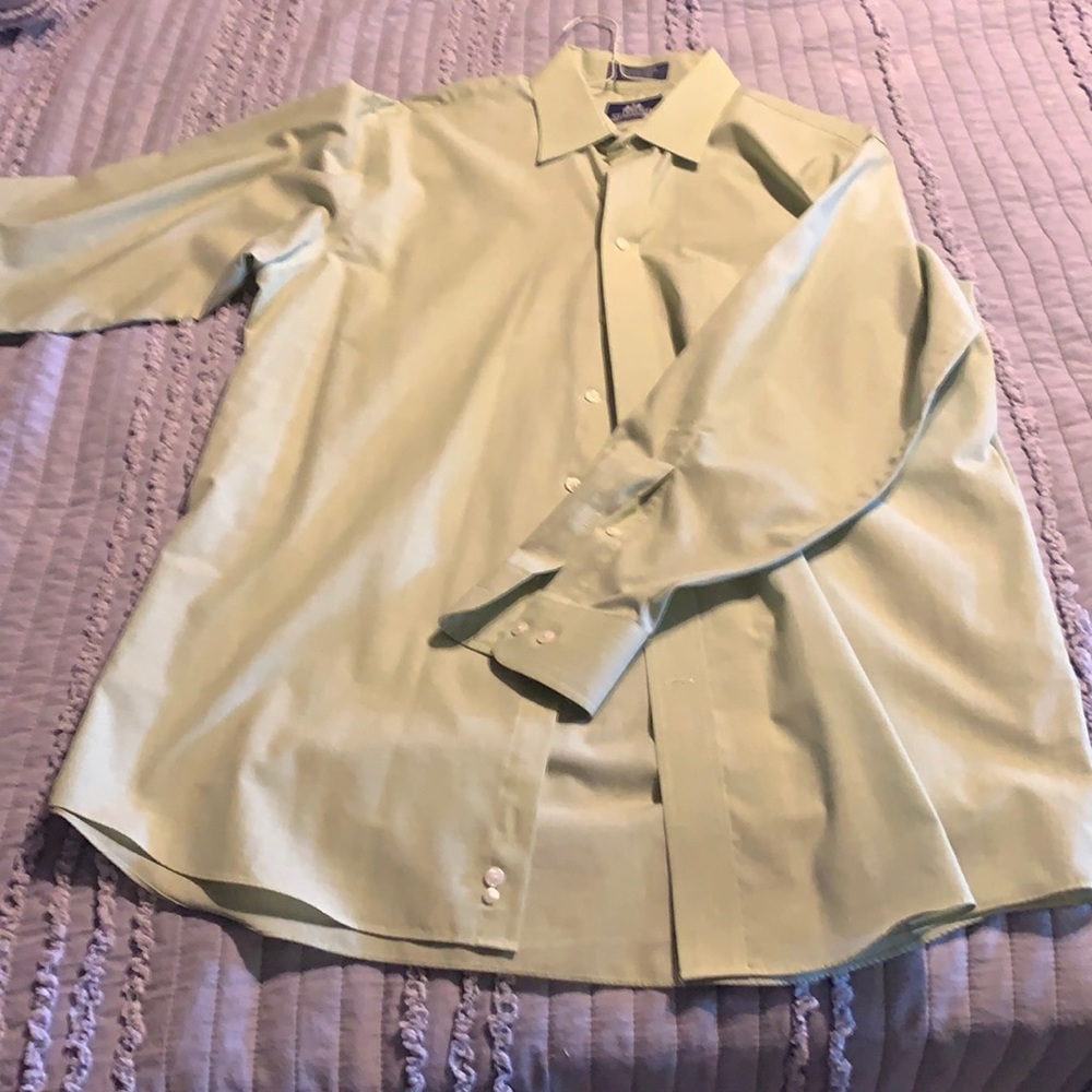 Green shirt